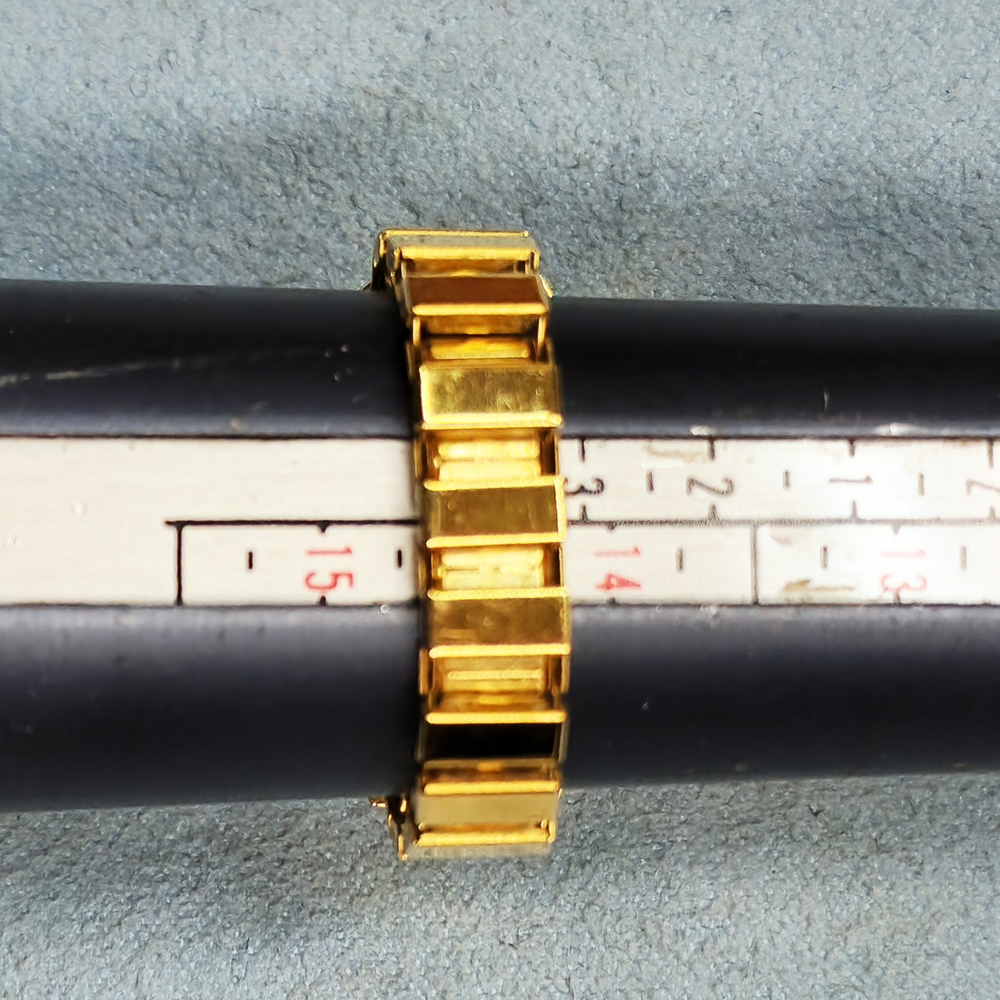 54457.0 - Gold Plated "Eagle" Opal Ring Watch used