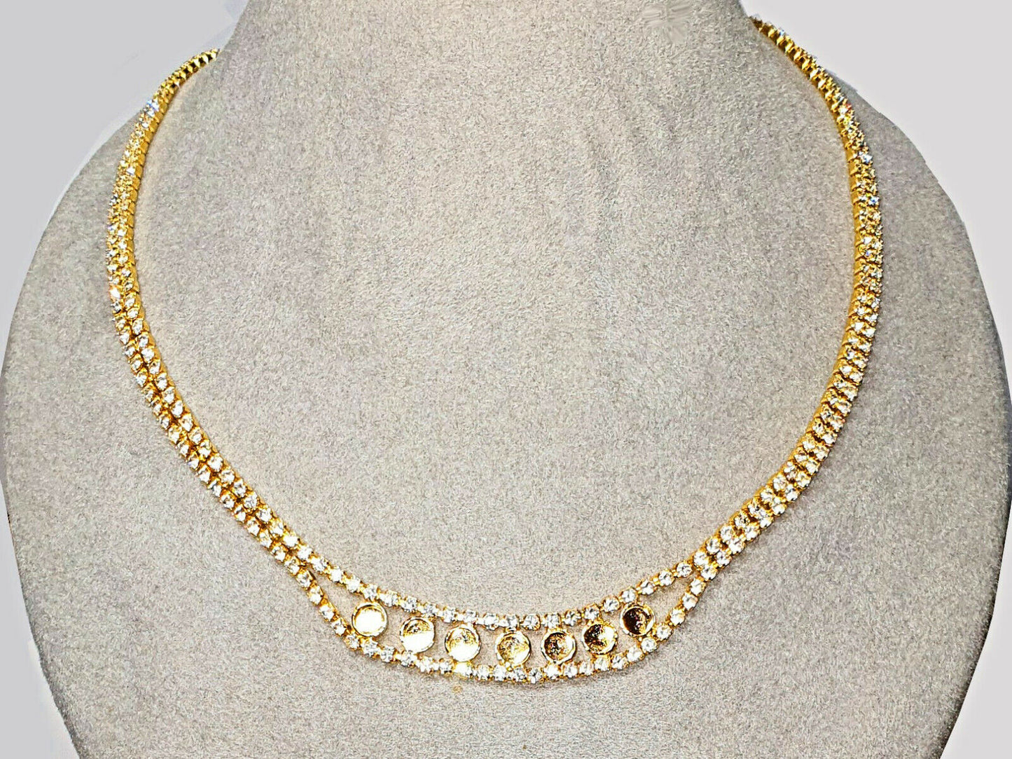 53417.0 - 4 Vintage Swarovski Rhinestone Chain Necklace with 7 Cups for 4 mm Stones
