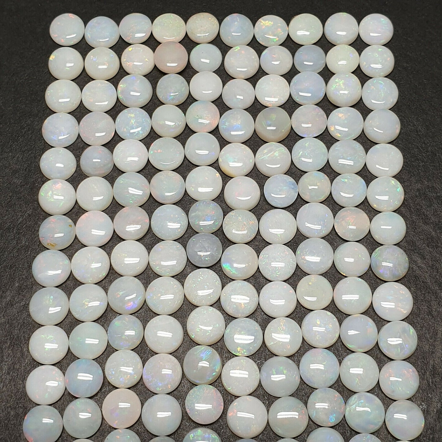 53524 - 150 Natural Earth Mined Australian 5 mm Round Coober Pedy White Opals