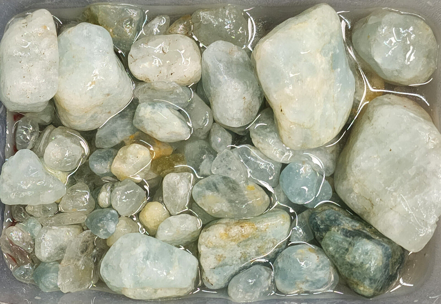 53974.0 - 1 Kg Natural Mt Surprise,Topaz for sale, Very Low Grade for practice