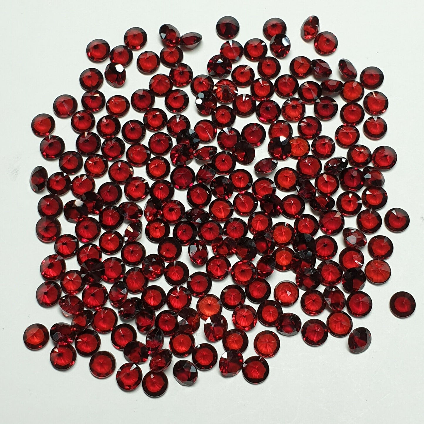 14012.1 - 200 Natural Red Garnets 3.75 mm Round Cut, Also Other Shapes Sizes
