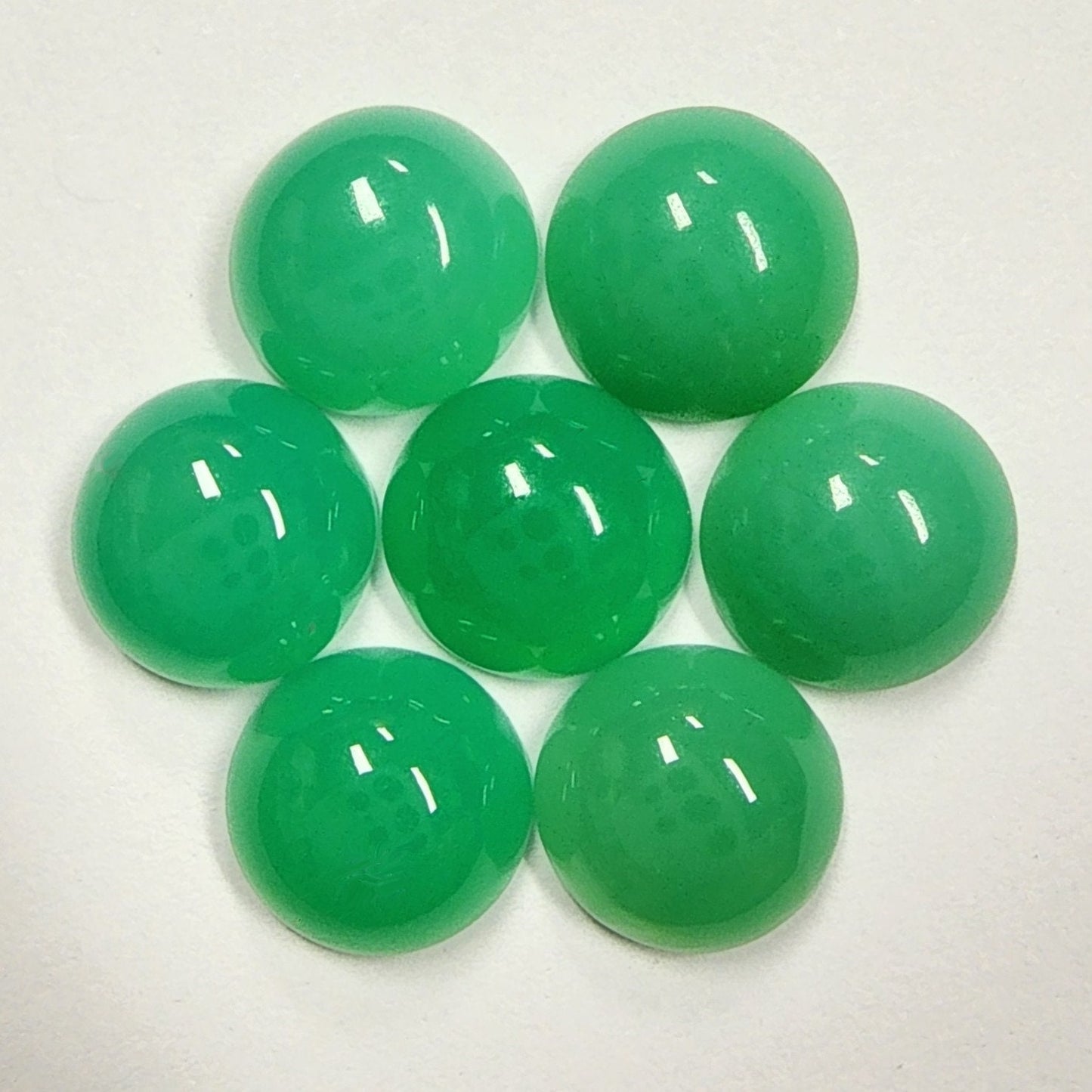 12105.0 - 8 mm Round Cut Cabochon Chrysoprase from Maryborough Queensland Australia Good Clean Quality From the Old Mine in the 1970's...