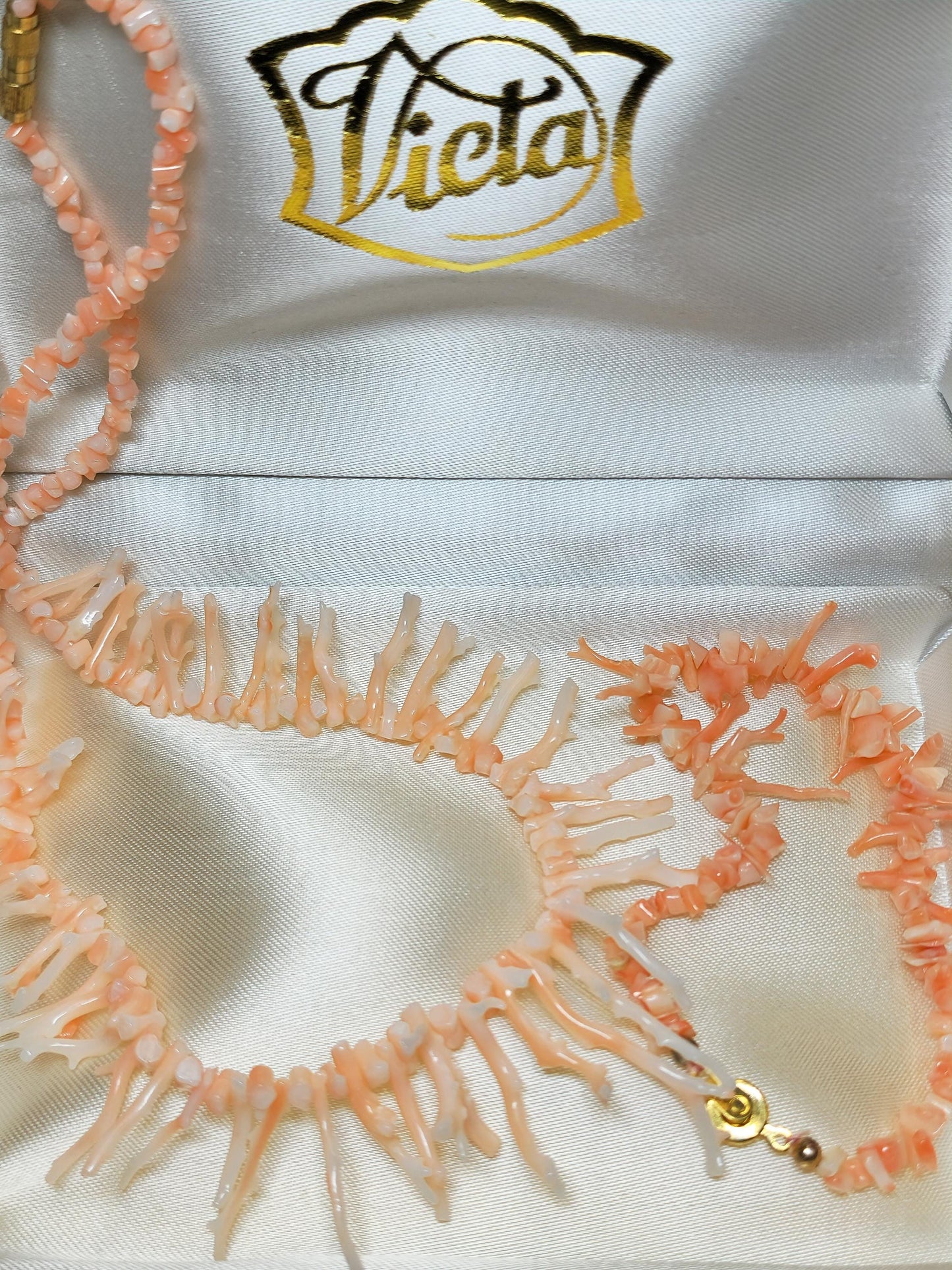 54188.0 - Half long and half short light pink Coral branch necklace Natural coral harvested from Taiwan sea with bracelet presentation box