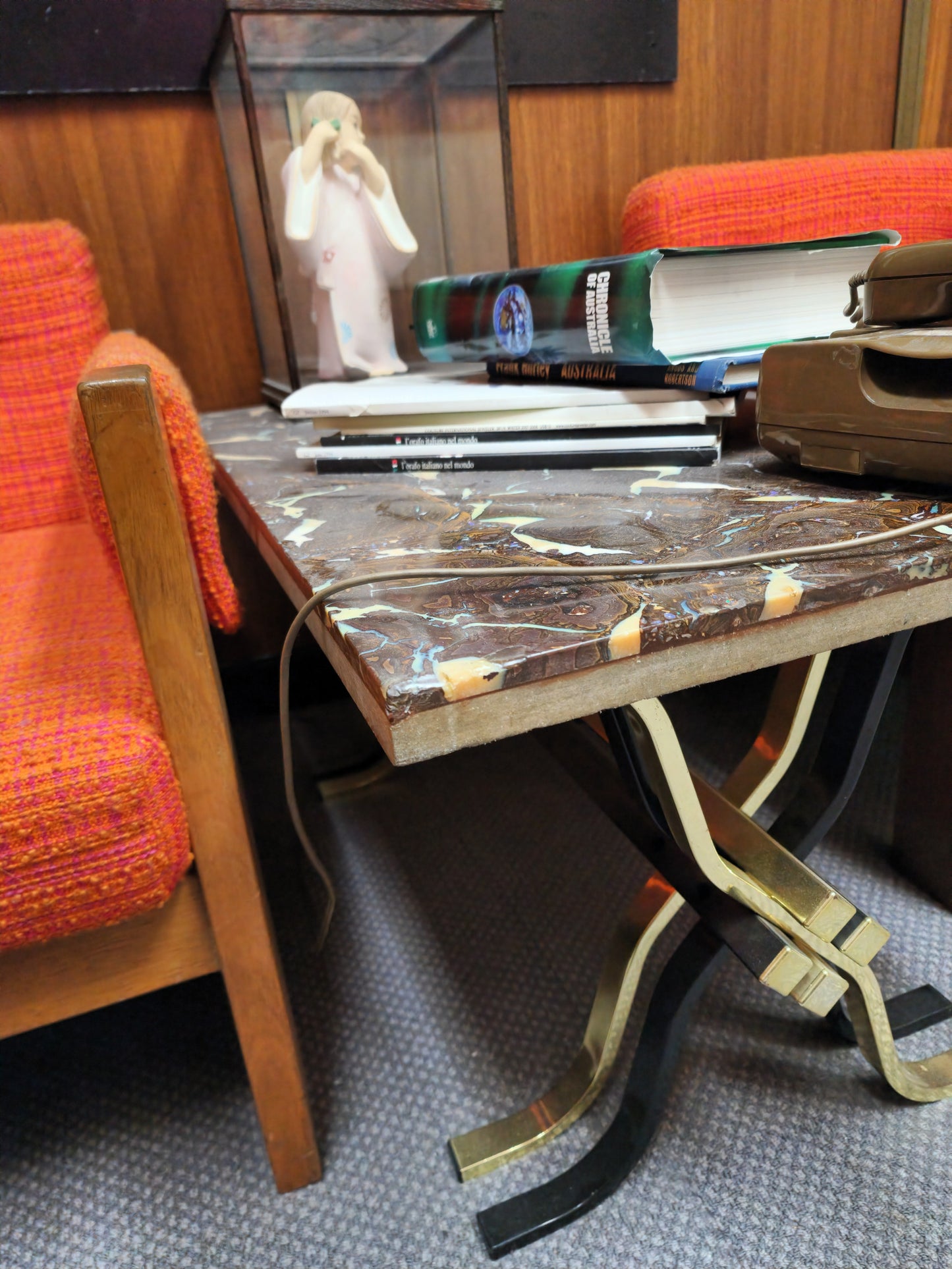 01000.1 Unique and Interesting Boulder Opal Coffee Table