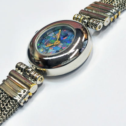 02841.0 - Ladies Silver Coloured Chain bracelet Opal watch