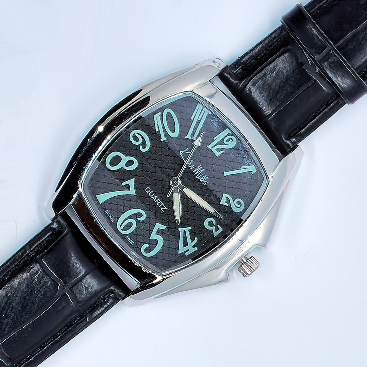 54462.0 - WA BS 'Kevin Mills' Watch 40x38mm case 22cm Leather strap