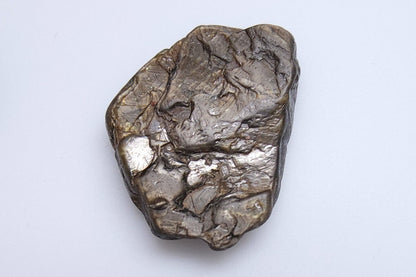 53652.0 - 6 Australian Raw Black Star Sapphires Flat ready to set into Jewellery