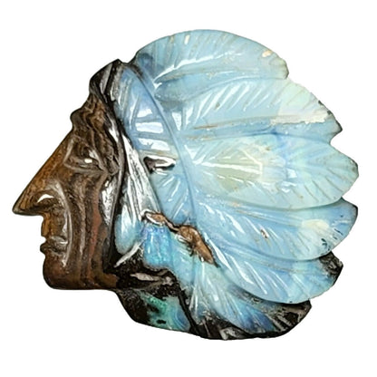 52135.5 - 3 Heads Amerindian Wearing Head Gear Carved in Boulder Opal 20-30x30mm