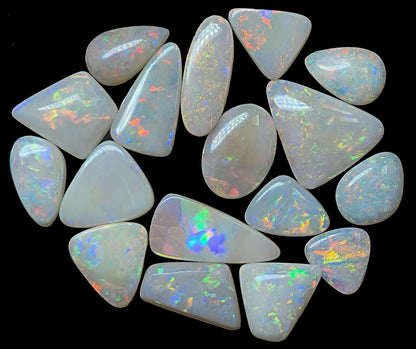 54124.0 - 17 pcs Australian Natural White Opals Mixed shapes and sizes 40.80 cts