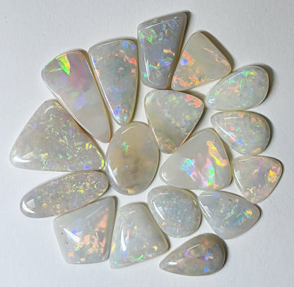 54124.0 - 17 pcs Australian Natural White Opals Mixed shapes and sizes 40.80 cts