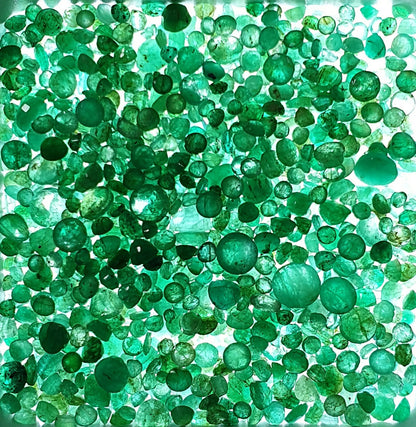 52055 - One Lot of 250 Carats Mixed Low Grade Mixed Cut Loose Colombian Emeralds