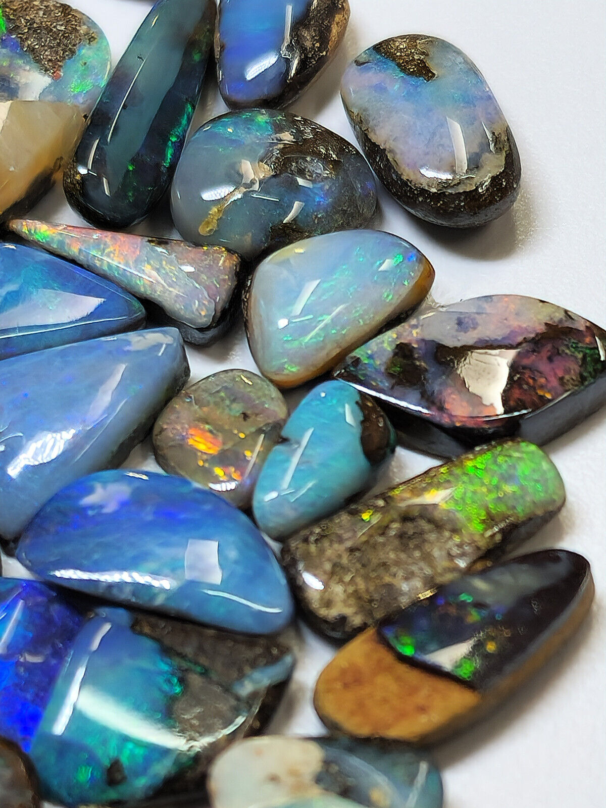 54156.0 - 50 Small Boulder Opal Free Cut Polished Faces 56.46 cts 6 - 14 mm High