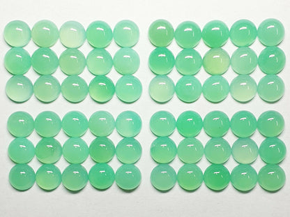 52250 -  15 Australian 8 mm Round Cut Chrysoprase in Exceptional Shade of Green