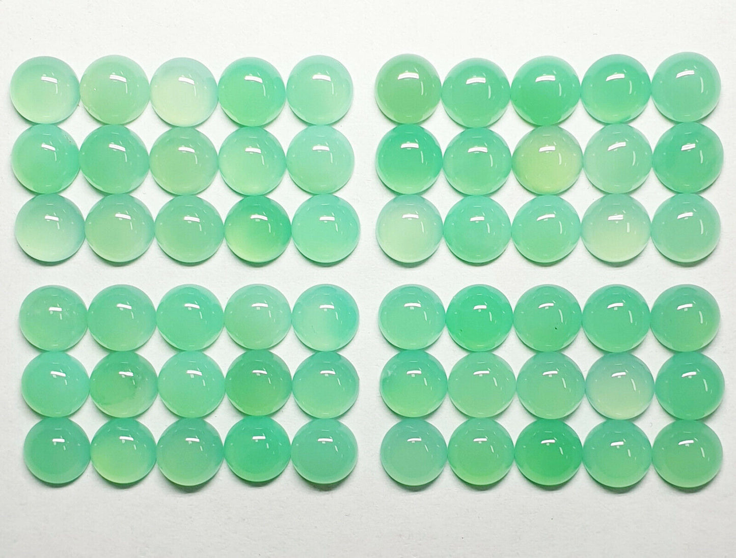 52250 -  15 Australian 8 mm Round Cut Chrysoprase in Exceptional Shade of Green