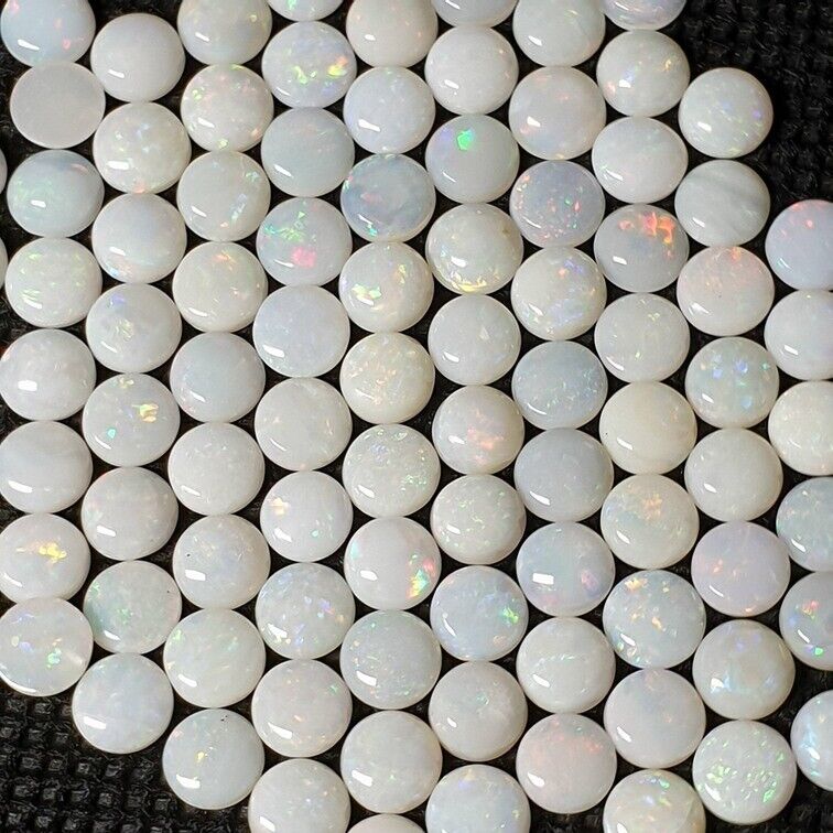 52161 -  100 pieces 5mm Round Cut Natural Australian Solid White Opal, 31 carats