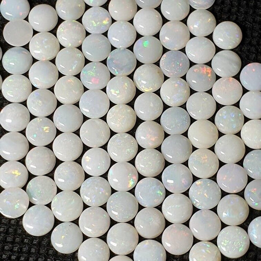 52161 -  100 pieces 5mm Round Cut Natural Australian Solid White Opal, 31 carats