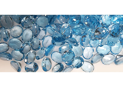 15375.0 - Wholesale Bargain Mixed Lot of 400 pcs Oval Blue Topaz 182.63 cts