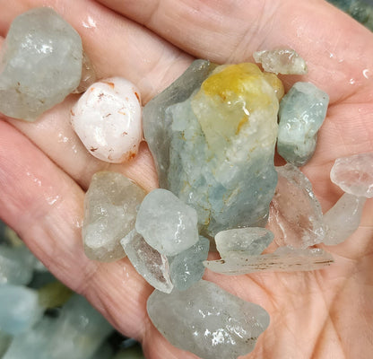 53974.0 - 1 Kg Natural Mt Surprise,Topaz for sale, Very Low Grade for practice