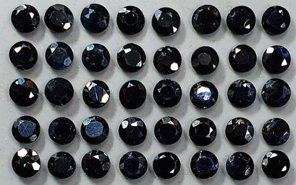 15343 - 40 Pcs Australian 4 mm Round Cut Opaque Black Sapphires Approx 17 carats