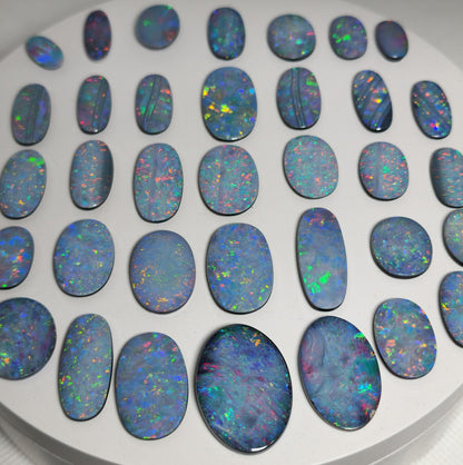 54100.0 - EB - 4 lots of Oval cut NaturalAustralian Opal doublets in mixed sizes