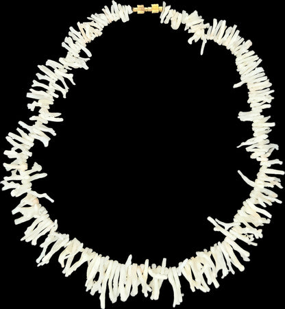 06786.0 - White or Red Long Branch Taiwanese Coral from 1980's Non Treated Natural Coral Harvested from the Sea NOT Dyed NO Imitation