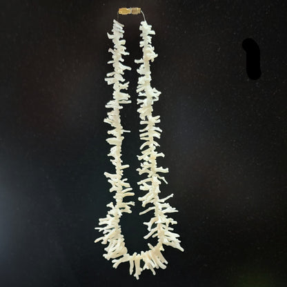 06786.0 - White or Red Long Branch Taiwanese Coral from 1980's Non Treated Natural Coral Harvested from the Sea NOT Dyed NO Imitation