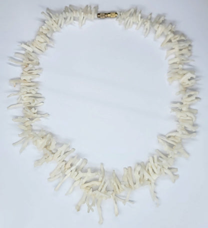 06786.0 - White or Red Long Branch Taiwanese Coral from 1980's Non Treated Natural Coral Harvested from the Sea NOT Dyed NO Imitation