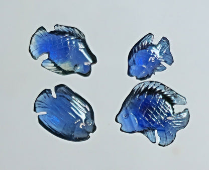 54145.0 - Natural Australian Blue Sapphire charms Four fish carvings From 6.5 to 9.9 mm long From 0.65 up to 1.64 carats