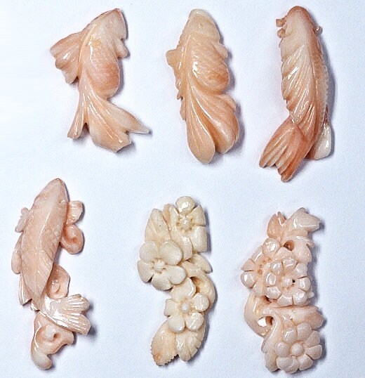 54006.0 - Natural Light Pink Coral Carvings from Taiwan with a hole drilled at the top Size 10 to 35 mm in length About 15 carats or 3 Grams