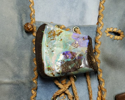 53956.0 - Large Boulder Opal with High a Thick Layer of Good Quality Opal for Office Desk Paper Weight or Belt Buckle 127gr 70x45-65x10-20mm