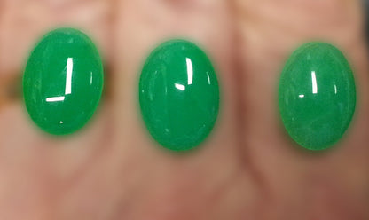 53546.0 - 18 x 13 mm oval cabochon cut Australian Chrysoprase Natural colour No treatment High quality From Maryborough Queensland in 1970's