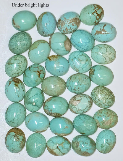 54166.0 - 11x9 mm Oval Cabochon Cut Natural Earth Mined Non-treated Australian Turquoise, this "TurqOZ" is rare and was mined in the 1970's