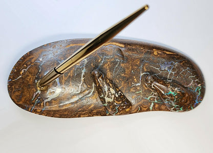 04938.0 - Boulder Opal Carving One pen desk set with two crocodiles on the river bank Opal runs throughout the whole piece