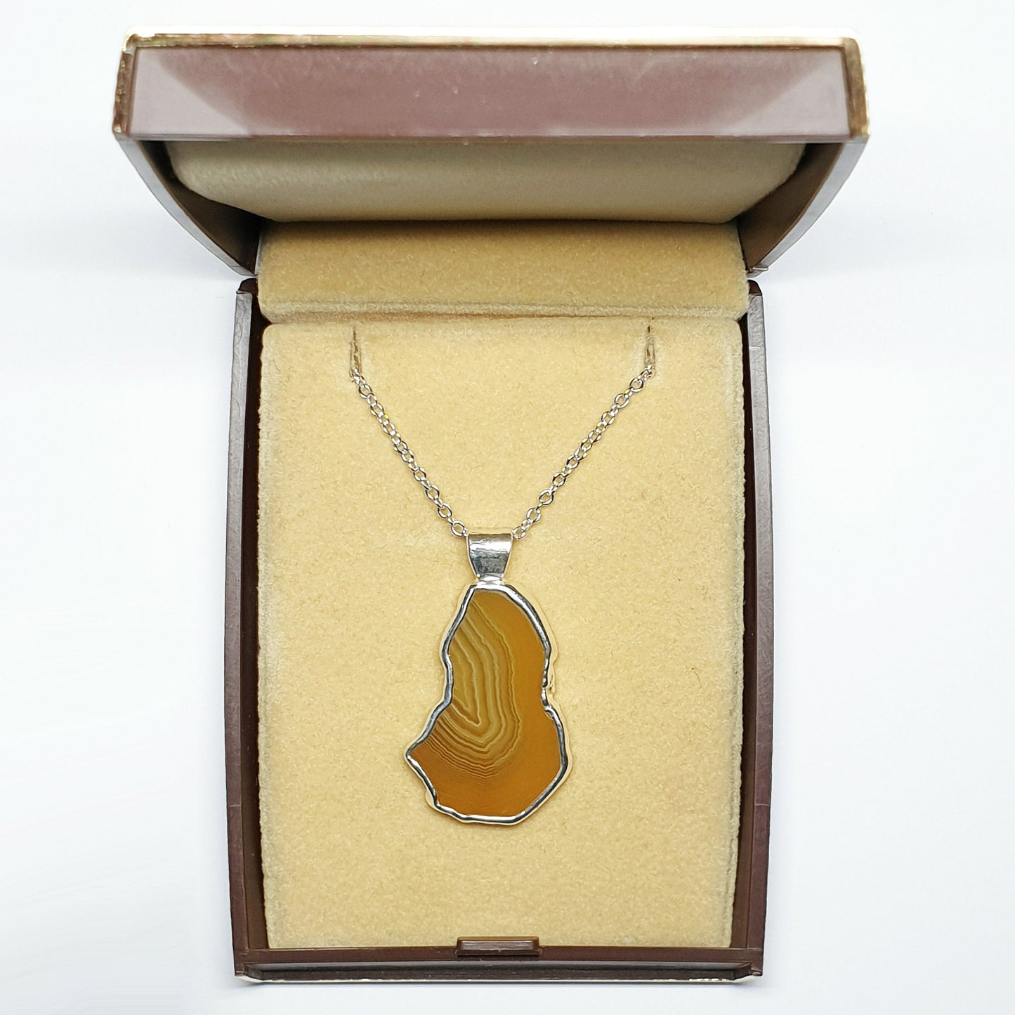 53605.6 – ONE Australian Made "SilverForm" Pendant with Agate from Agate Creek Qld set in PURE Silver + Complimentary Box and Plated Chain