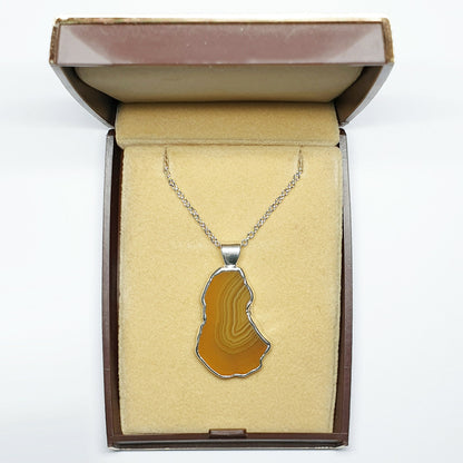53605.6 – ONE Australian Made "SilverForm" Pendant with Agate from Agate Creek Qld set in PURE Silver + Complimentary Box and Plated Chain
