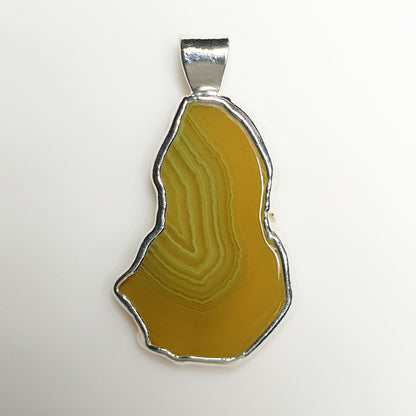 53605.6 – ONE Australian Made "SilverForm" Pendant with Agate from Agate Creek Qld set in PURE Silver + Complimentary Box and Plated Chain