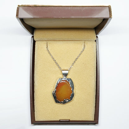 53605.5 – ONE Australian Made "SilverForm" Pendant with Agate from Agate Creek Qld set in PURE Silver + Complimentary Box and Plated Chain