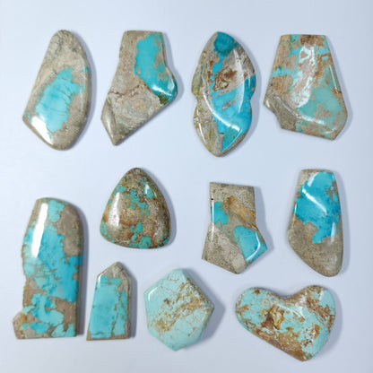 54012.0 - Australian Turquoise "TurqOZ" Large free shaped Low cabochon Natural non-treated Very rare