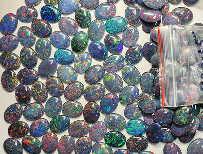 13154.0 - 20x15 mm Oval Cut Opal Triplets Made from Natural Australian Opal for sale in Wholesale Quantities and with Quantity Discounts