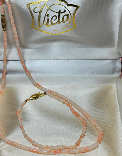 54197.0 - 42 cm Pink Taiwanese Natural Coral necklace and matching bamboo designed 19cm bracelet in presentation box harvested from the sea 1970-1980