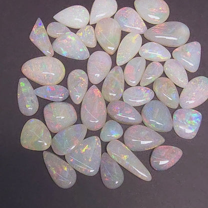 54123.0 - 39 pieces Natural Australian White Opals from 6x5 to 11x6 mm 30.23 cts